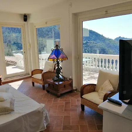 Seaview Privilege Padronale Apartamento